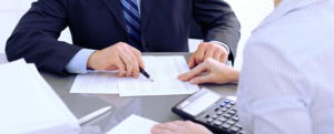 8 Signs You Need to Hire a Tax Accountant Next Year